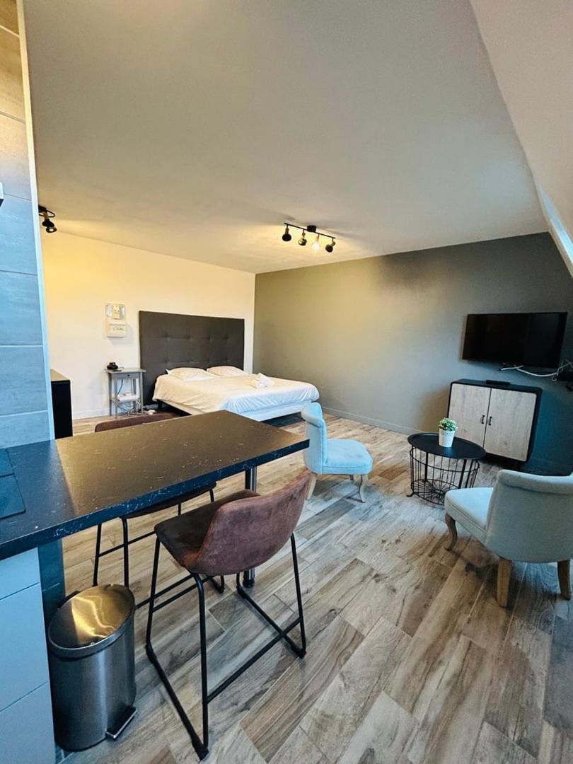 Masse Studio Cosy — Caen Apartamento Exterior foto